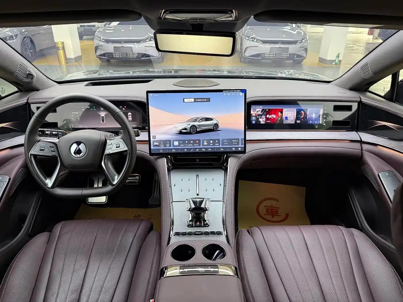 Denza Z9 GT 2024 1100 AWD Max First Edition — миниатюра 7
