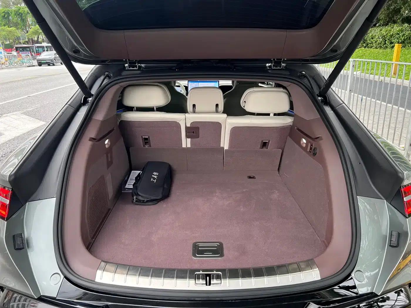 Denza Z9 GT 2024 1100 AWD Ultra Edition — миниатюра 18
