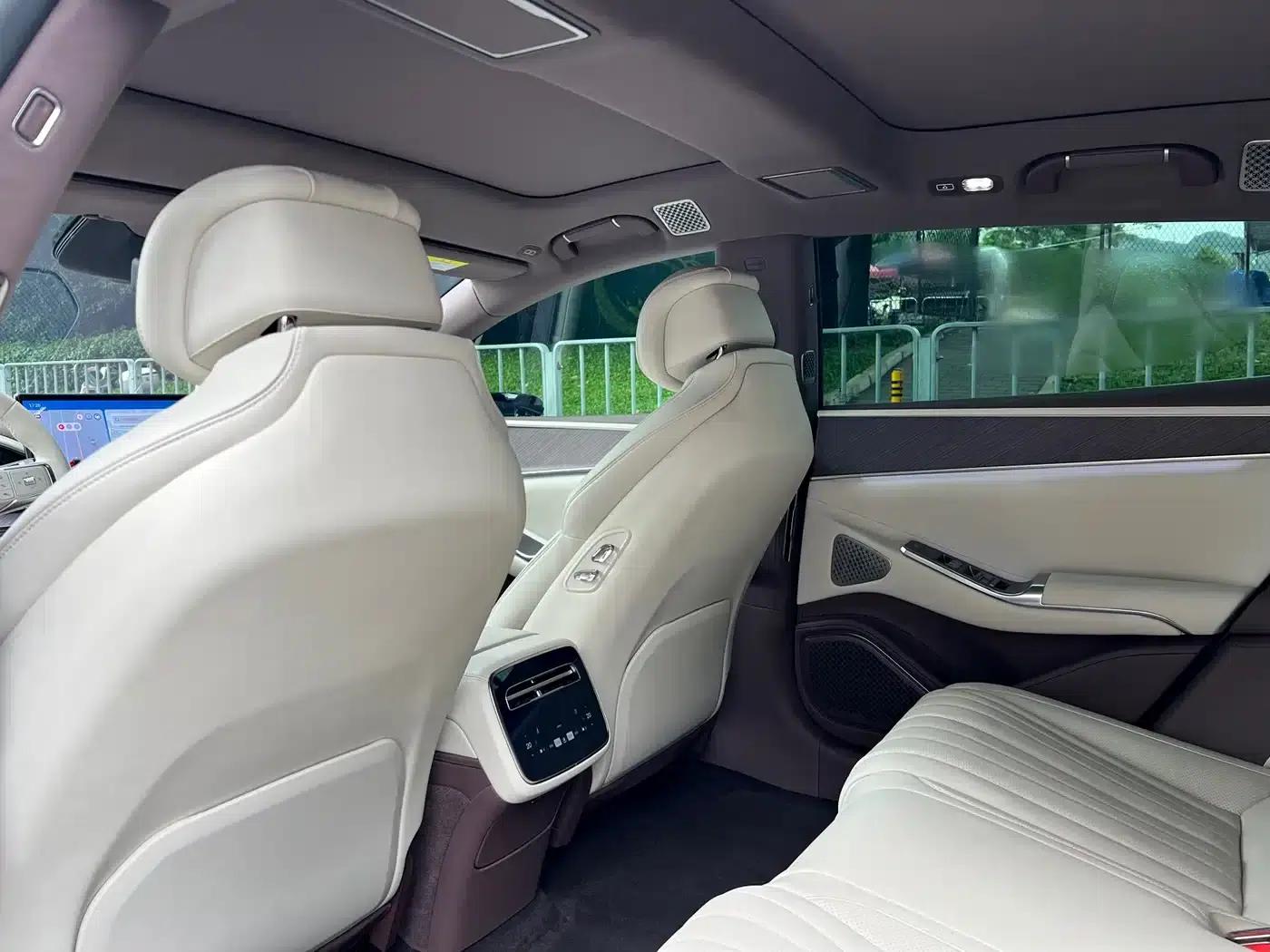 Denza Z9 GT 2024 1100 AWD Ultra Edition — миниатюра 8