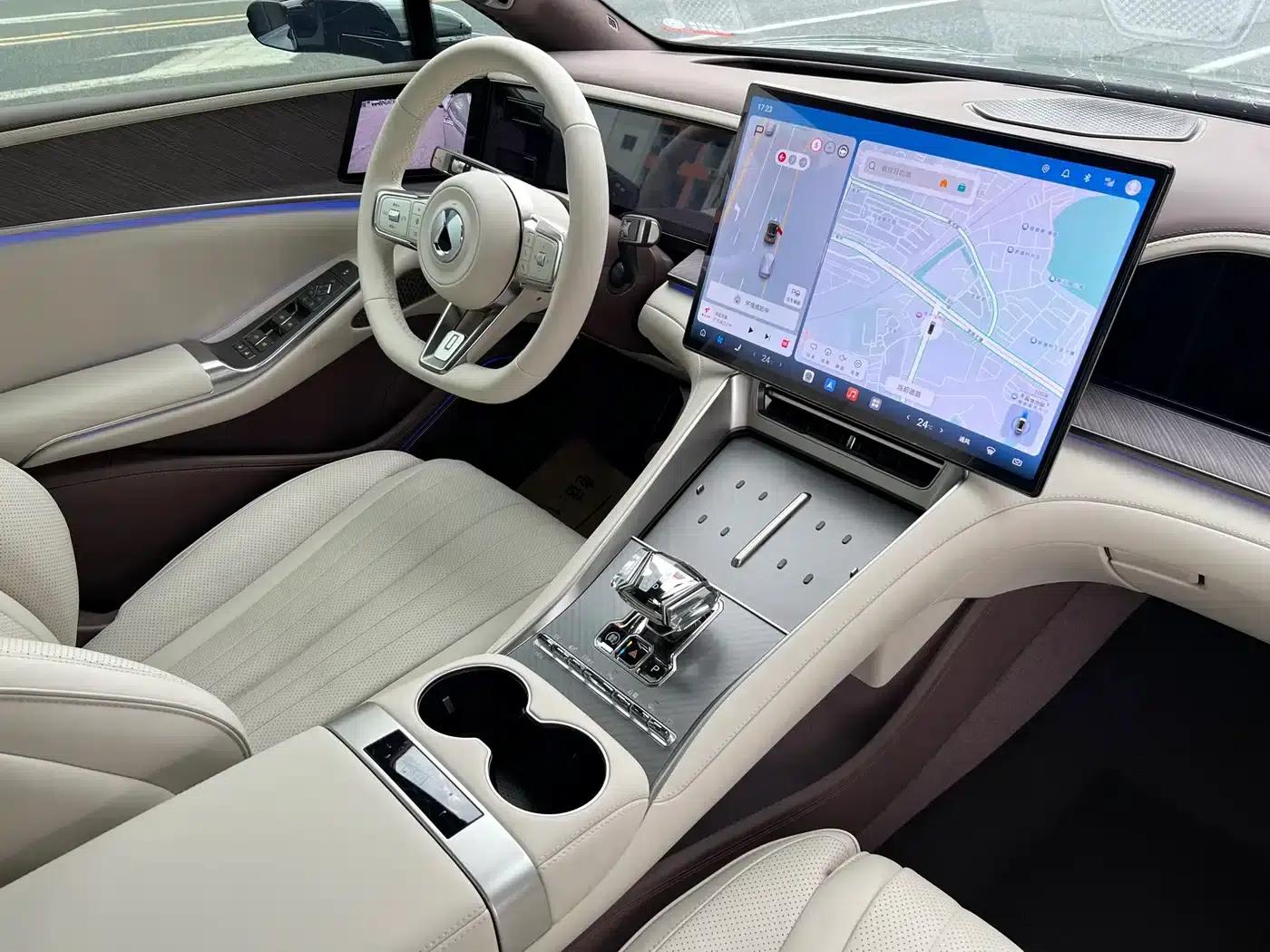 Denza Z9 GT 2024 1100 AWD Ultra Edition — миниатюра 9