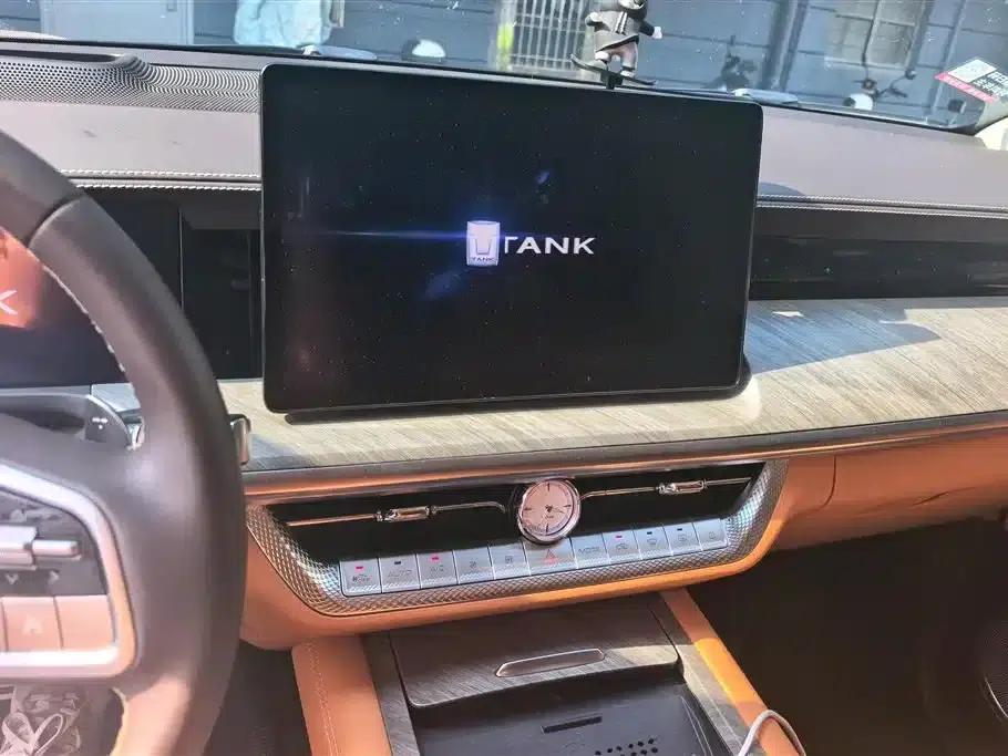 Tank 500 New Energy 2024 Hi4-T — миниатюра 13