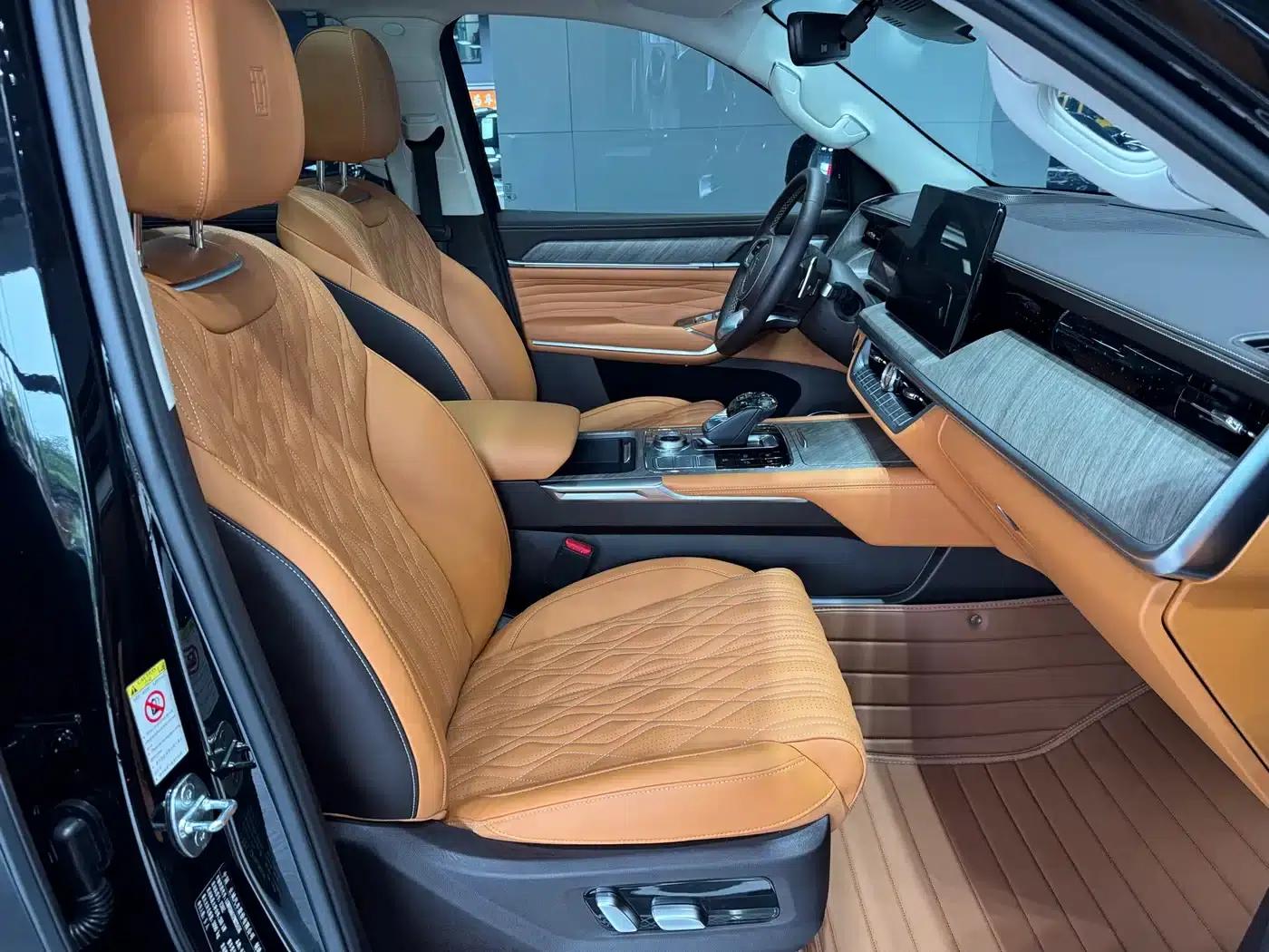 Tank 500 2023 3.0T Sport Edition (5-seater) — миниатюра 9