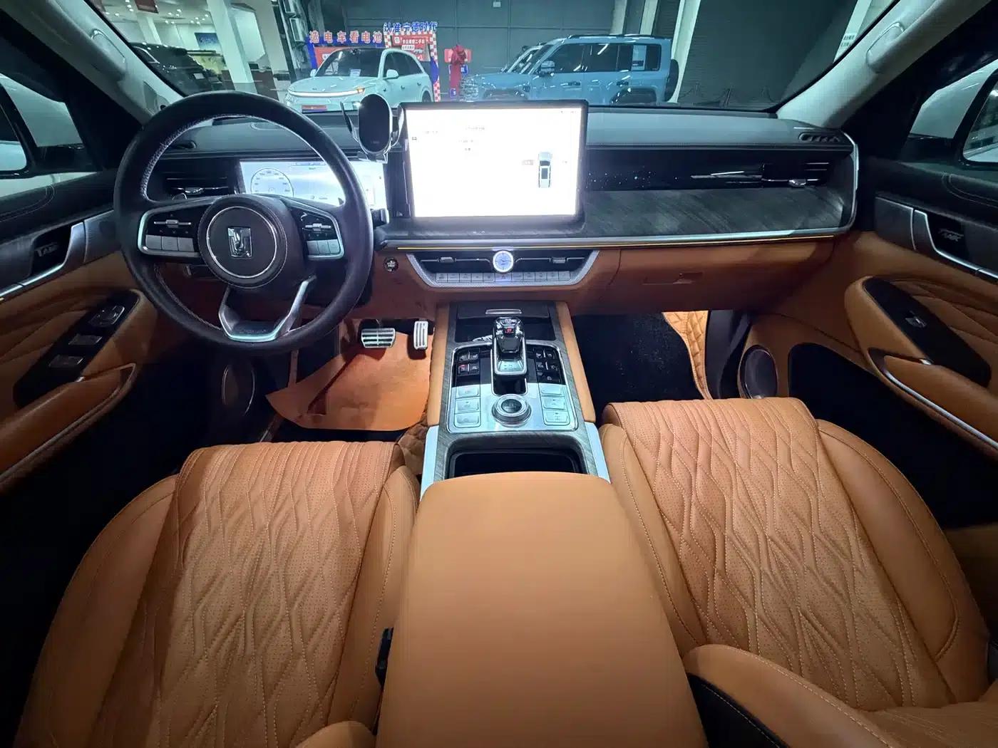 Tank 500 2023 3.0T Sport Edition (5-seater) — миниатюра 9