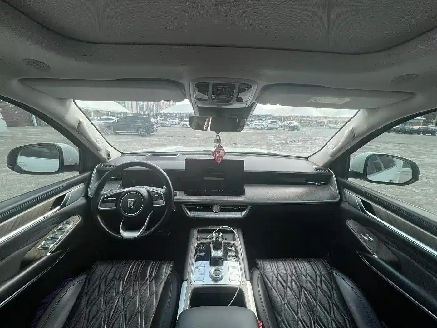 Tank 500 2022 3.0T Sport Edition (7-seater) — миниатюра 5