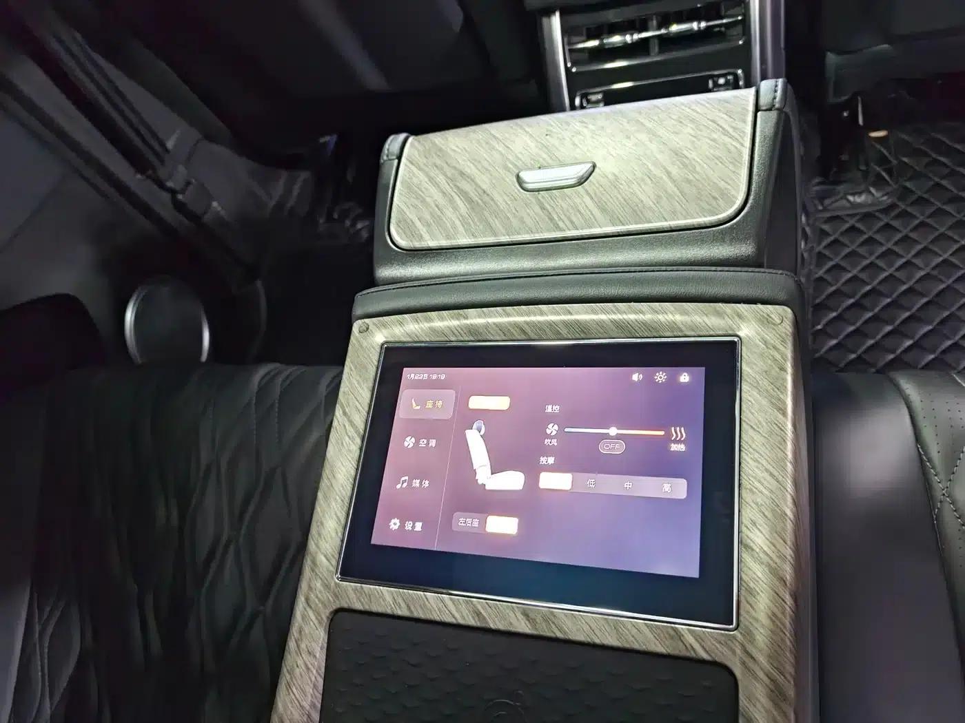 Tank 500 2022 3.0T Sport Edition (5-seater) — миниатюра 12