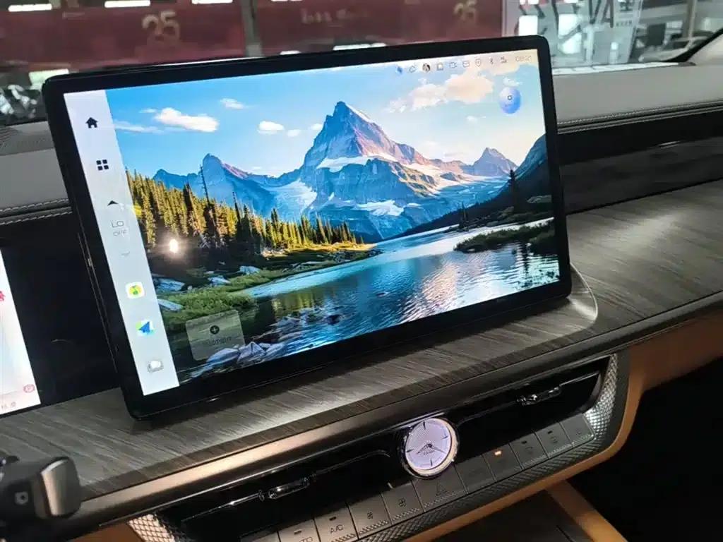 Tank 500 2022 3.0T Business Edition, 5-seater — миниатюра 13