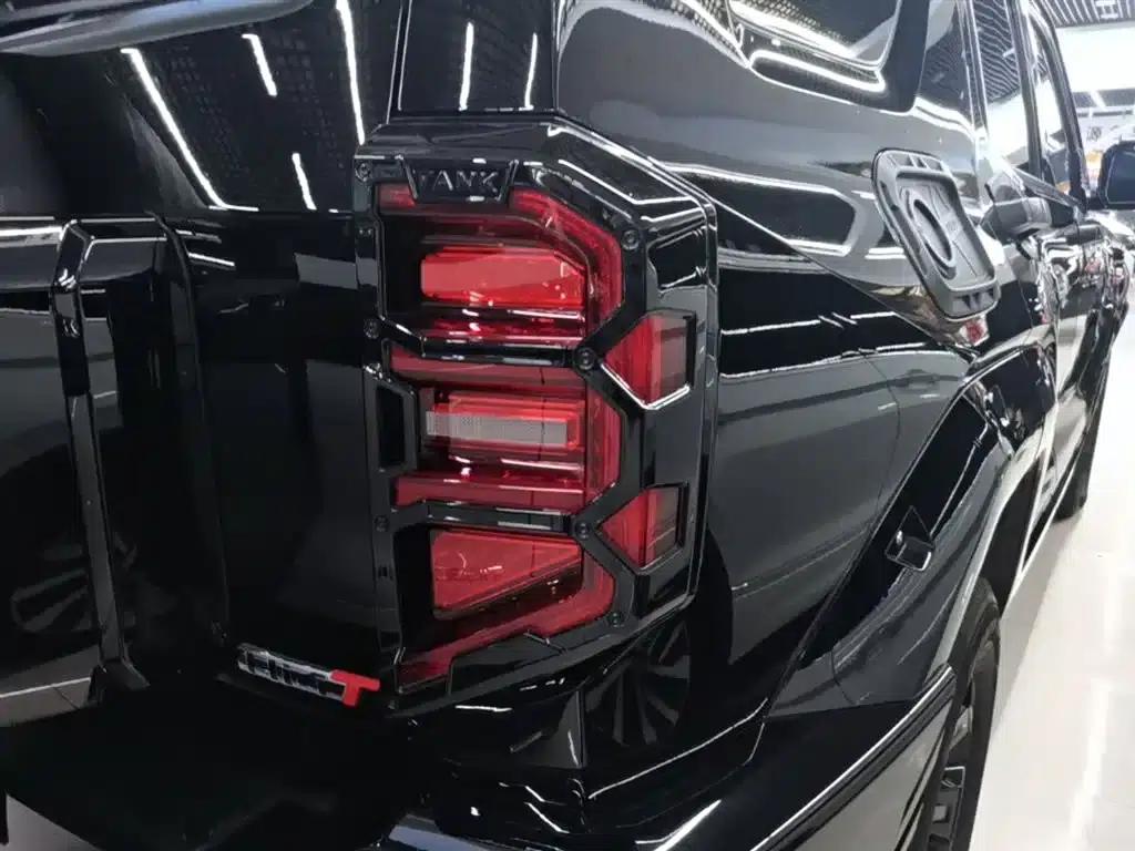 Tank 400 New Energy 2024 Hi4-T City Edition — миниатюра 8