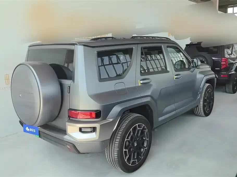 Tank 700 New Energy 2024 Hi4-T Extreme Edition — миниатюра 3