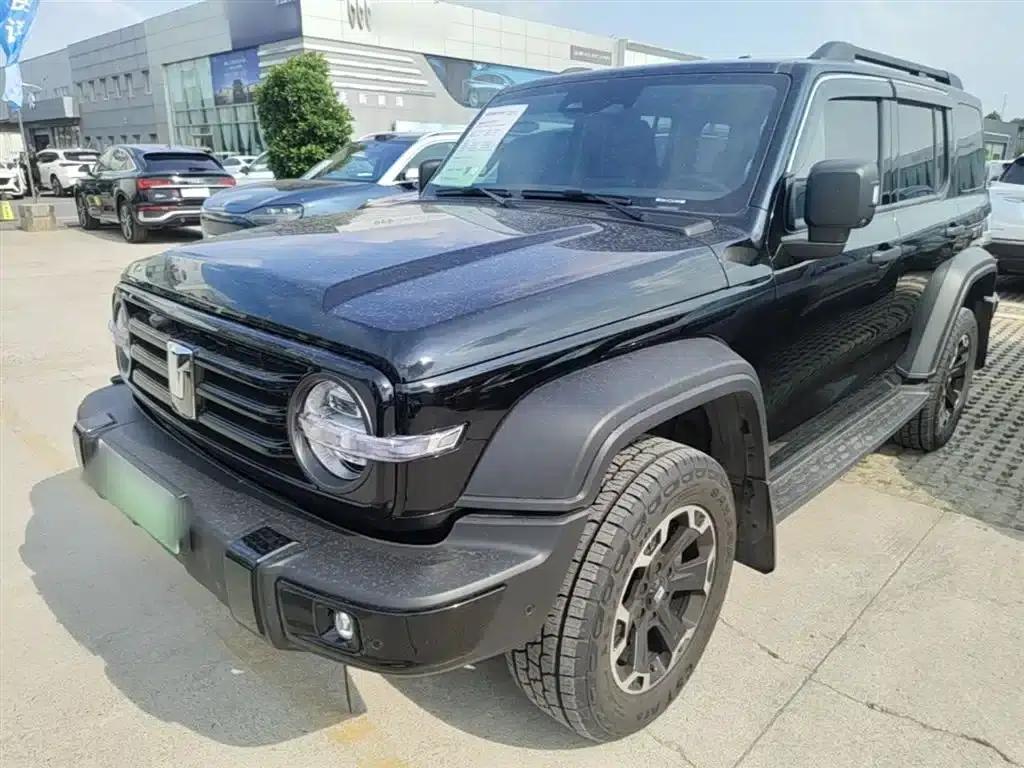 Tank 300 New Energy 2025 Hi4-T 37.1kWh — миниатюра 2