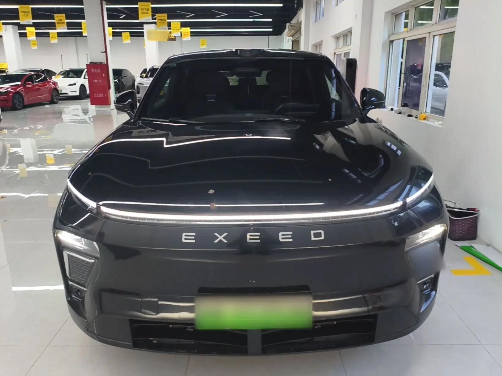 EXEED Star Era ET 2024 Extended-Range 240 Ultra All-Wheel Drive — миниатюра 2