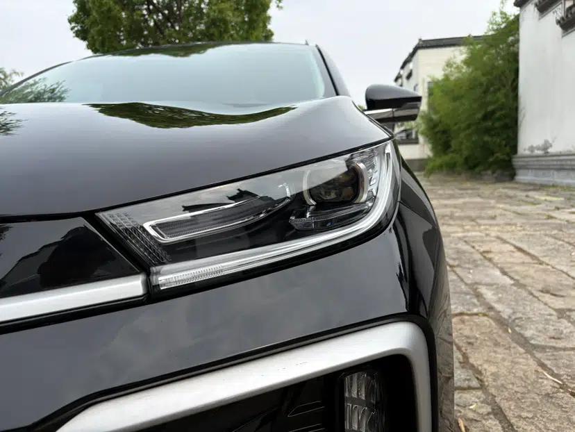 EXEED Lingyun 2025 300T Two-Wheel Drive Starry Edition — миниатюра 2
