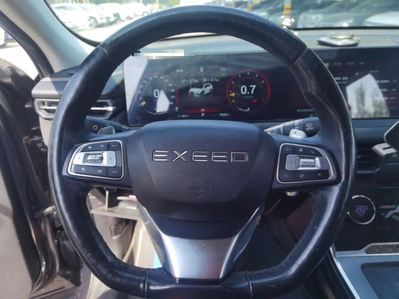 EXEED Lingyun 2023 400T Four-Wheel Drive Star Prestige Edition — миниатюра 11