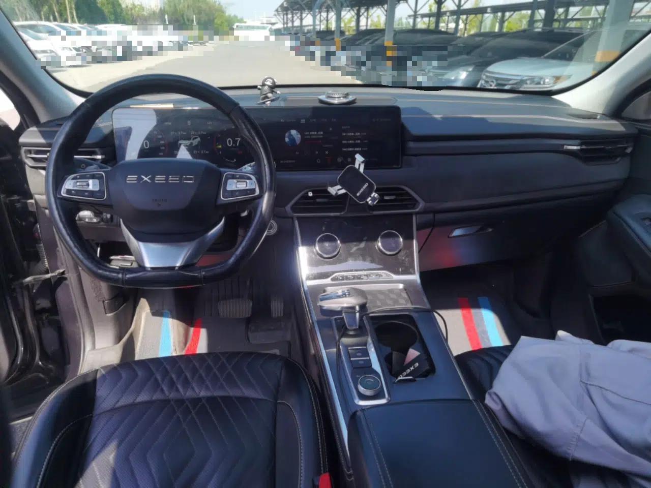 EXEED Lingyun 2023 400T Four-Wheel Drive Star Prestige Edition — миниатюра 10