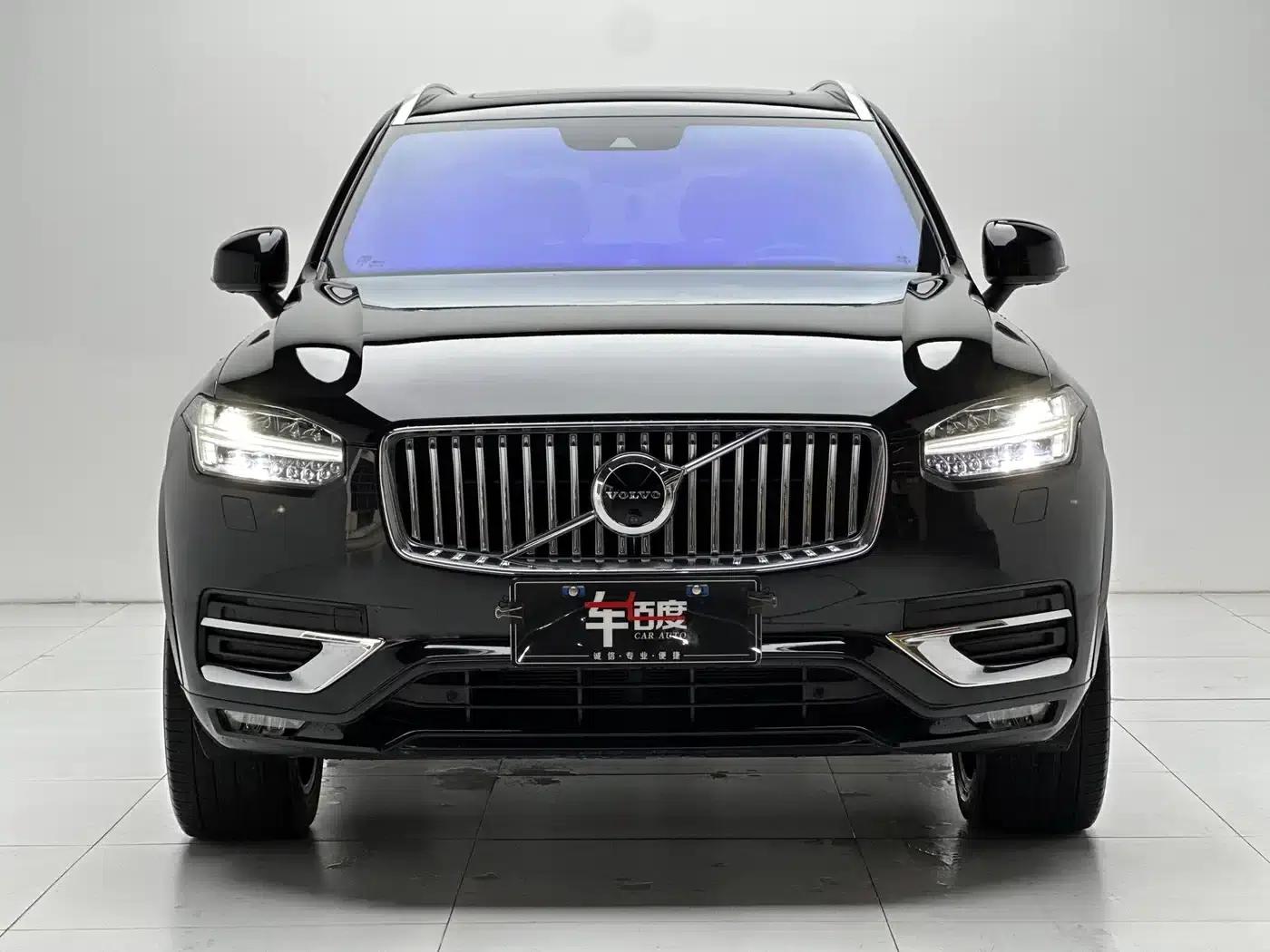 2021 Volvo XC90 B6 Inscription Luxury Edition 7-seater — миниатюра 2