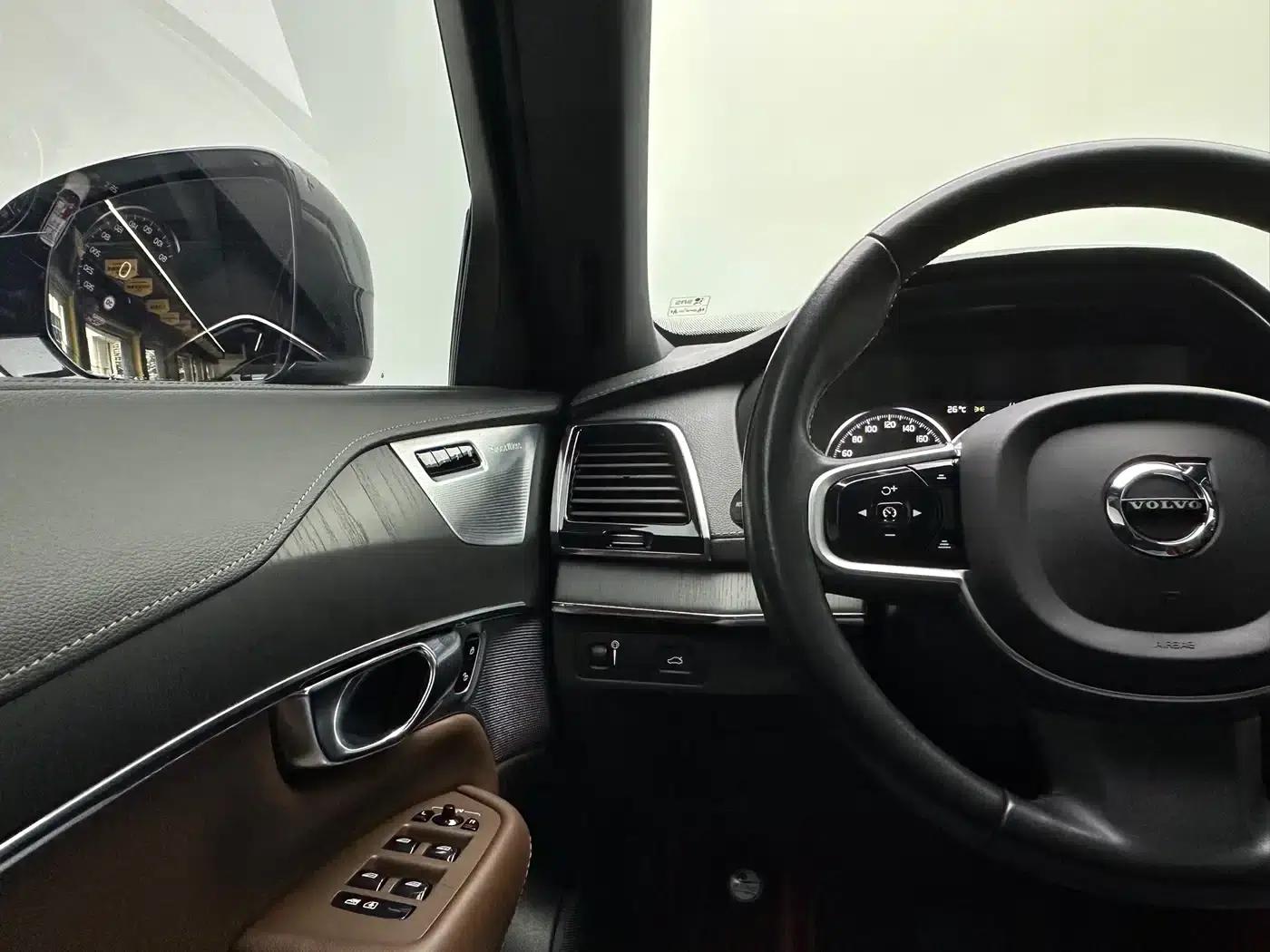 2021 Volvo XC90 B6 Inscription Luxury Edition 7-seater — миниатюра 19