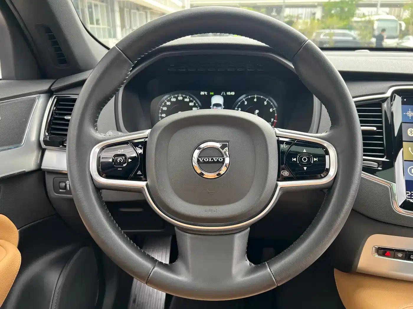 2018 Volvo XC90 T6 Smart Edition 7-seater — миниатюра 12