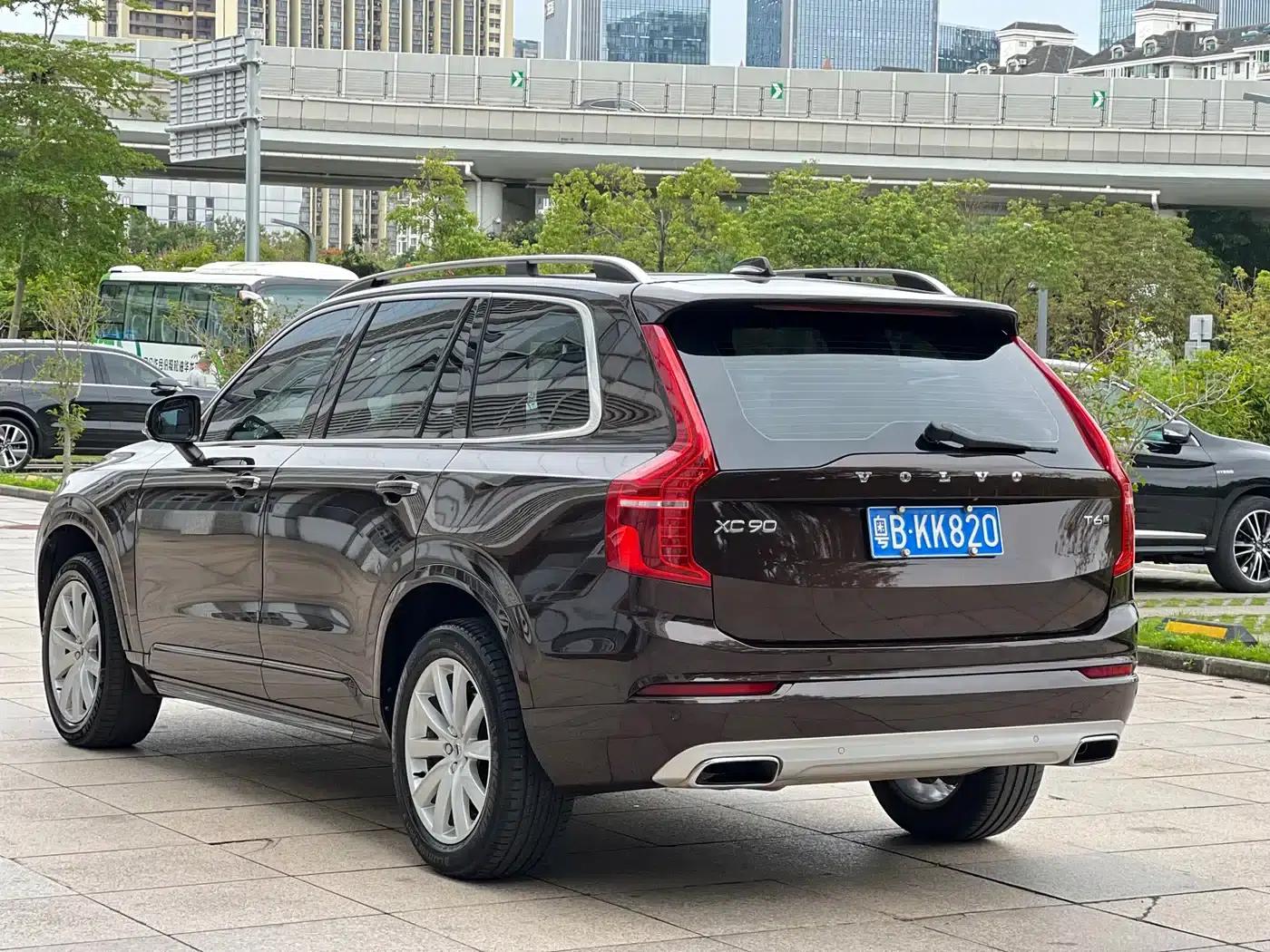 2018 Volvo XC90 T6 Smart Edition 7-seater — миниатюра 16