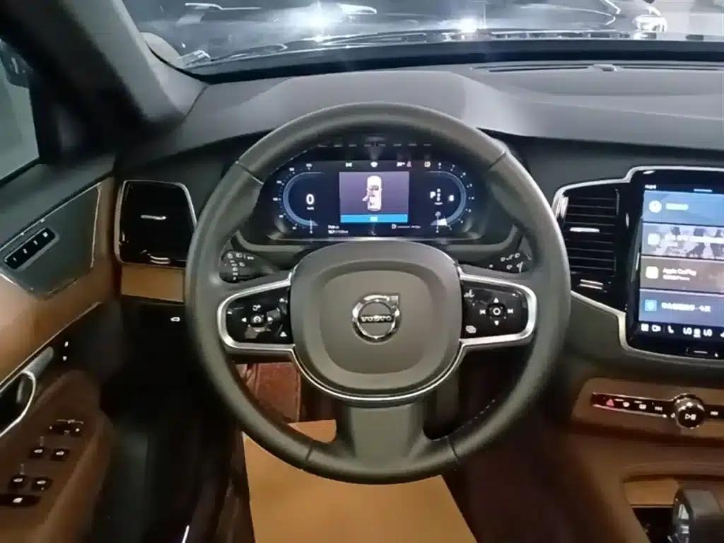 2024 Volvo XC90 B6 Inscription Luxury Edition 7-seater — миниатюра 11