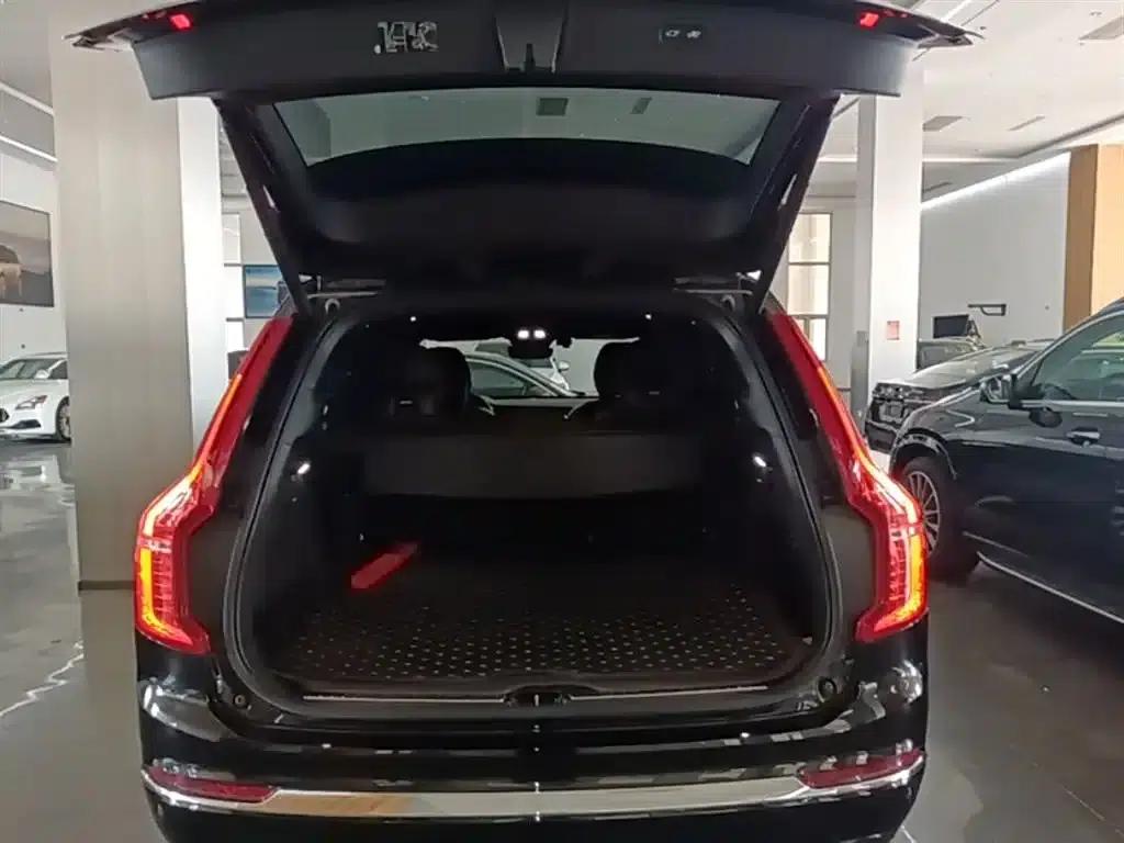 2024 Volvo XC90 B6 Inscription Luxury Edition 7-seater — миниатюра 19