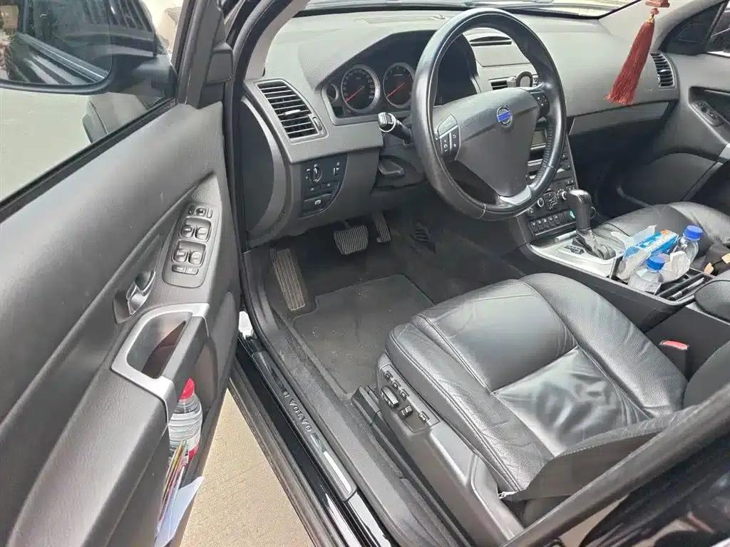2013 Volvo XC90 2.5T T5 Executive Upgrade Edition — миниатюра 13