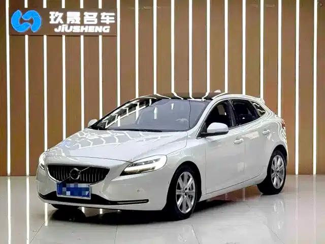 2017 Volvo V40 T3 Smart Edition
