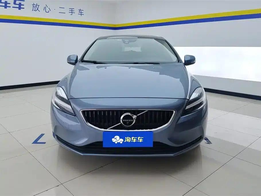 2019 Volvo V40 T3 Smart Edition — миниатюра 2