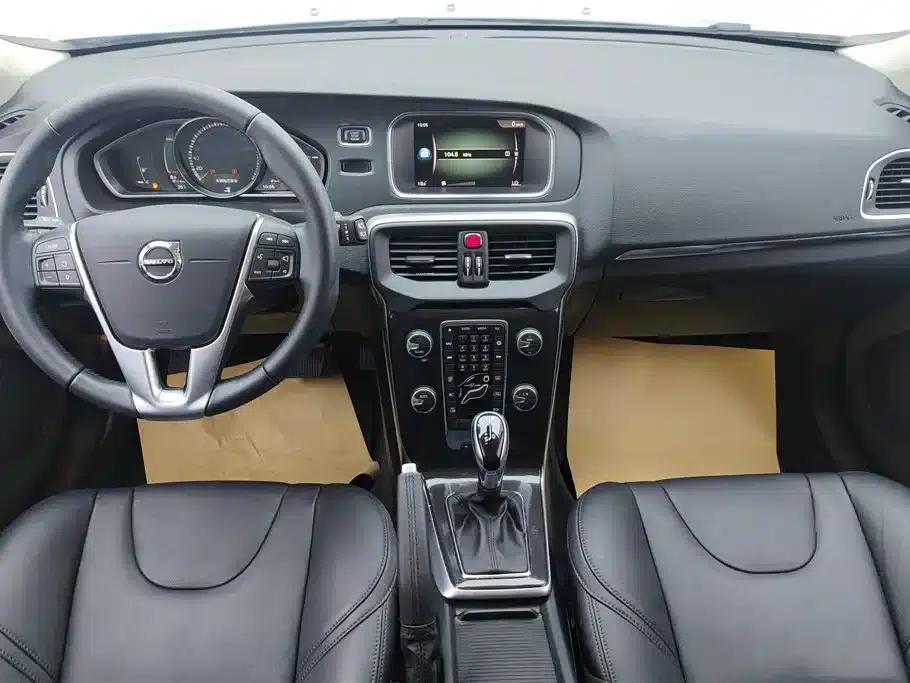 2019 Volvo V40 T3 Smart Edition — миниатюра 12