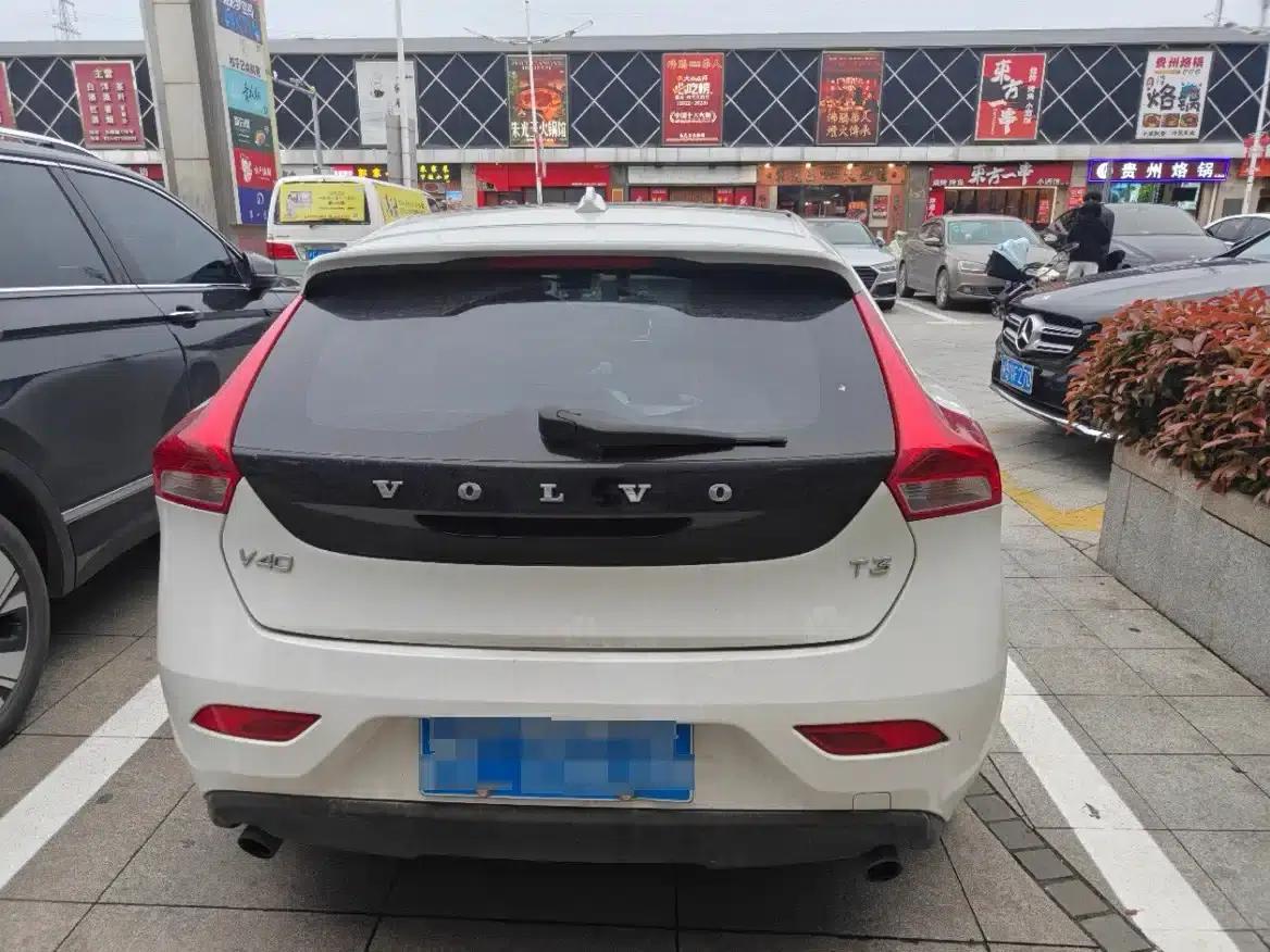 2016 Volvo V40 T3 Smart Edition — миниатюра 9
