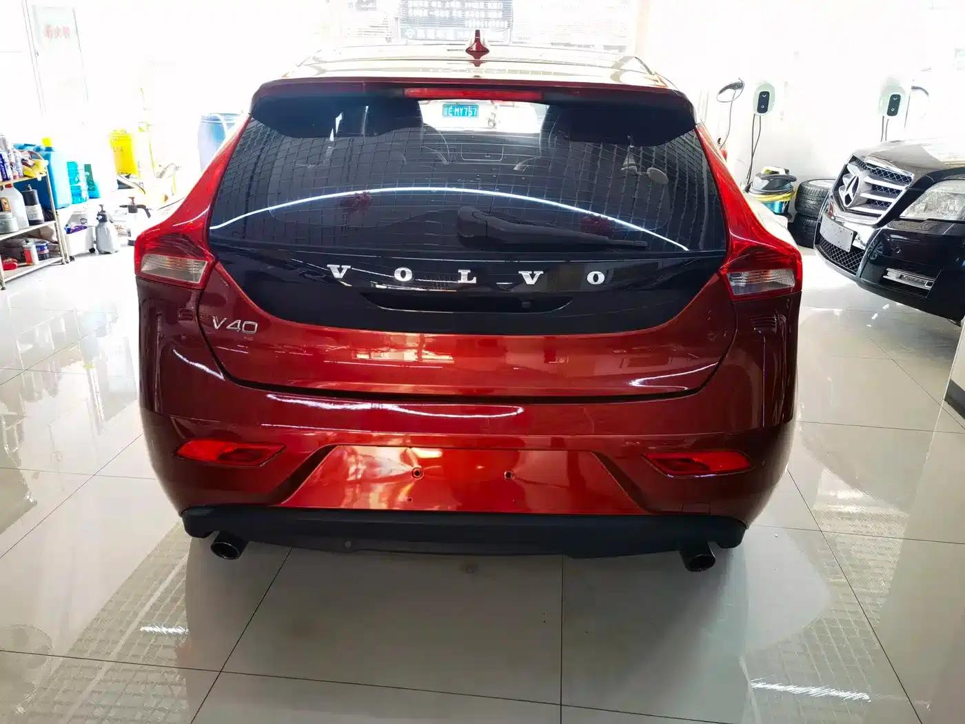 2015 Volvo V40 1.6T Smart Edition — миниатюра 5