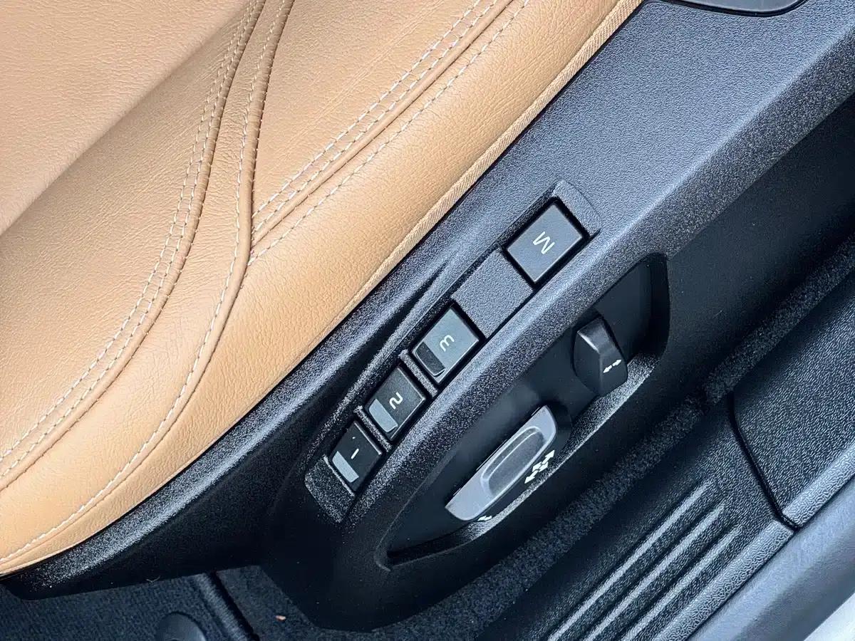 2017 Volvo V40 T3 Smart Edition — миниатюра 14