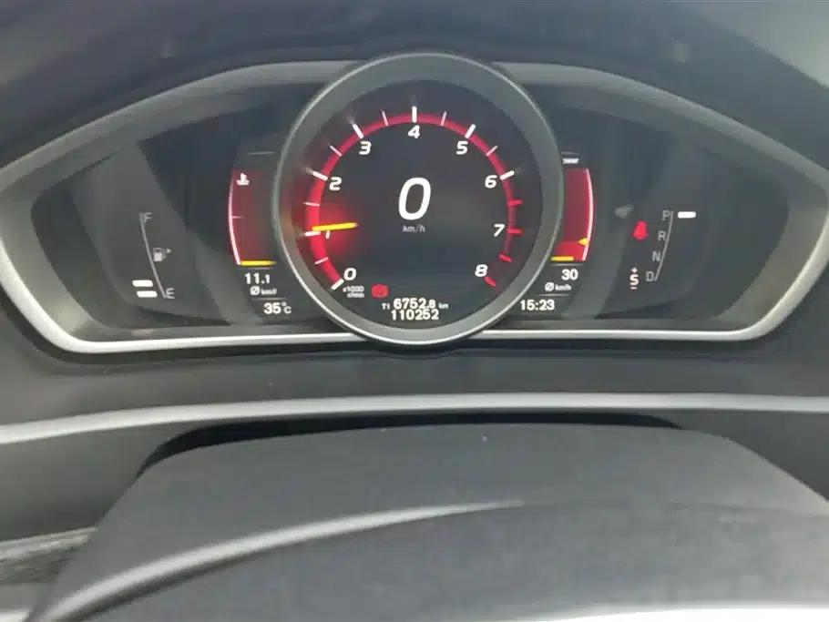 2016 Volvo V40 T4 Smart Edition — миниатюра 14