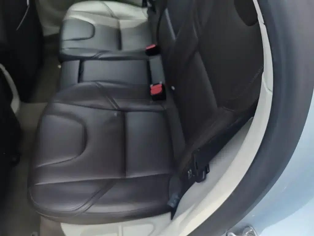 2015 Volvo V40 1.6T Smart Edition — миниатюра 17