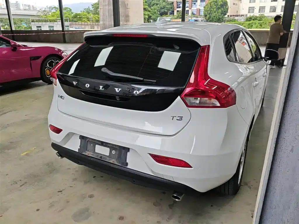 2016 Volvo V40 T3 Smart Edition — миниатюра 7