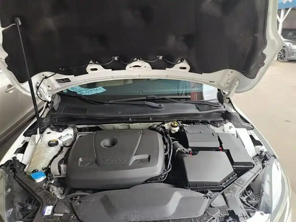 2019 Volvo V40 T3 Smart Edition — миниатюра 20