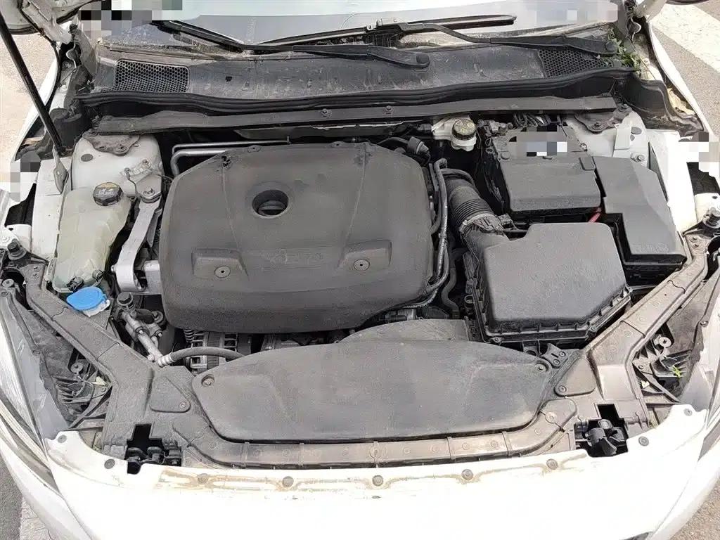 2017 Volvo V40 T3 Smart Edition — миниатюра 17