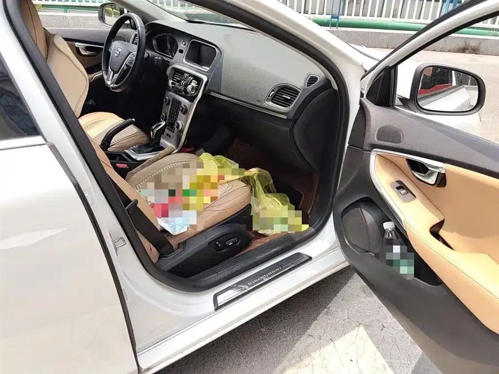 2017 Volvo V40 T3 Smart Edition — миниатюра 22