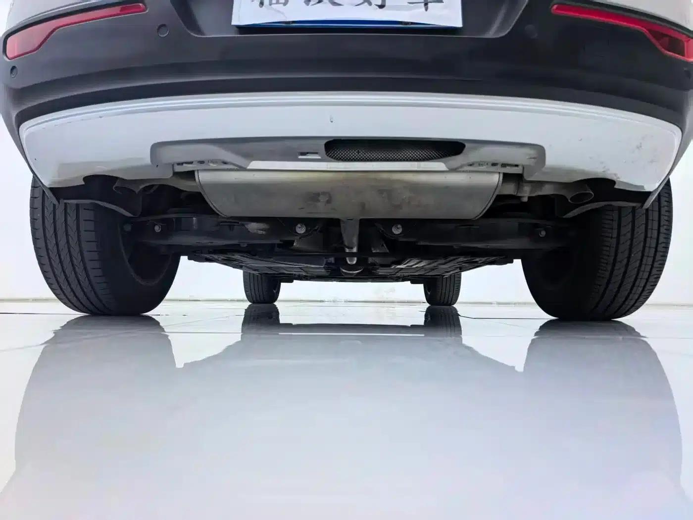 2024 Volvo XC40 B3 Inscription Luxury Edition — миниатюра 29
