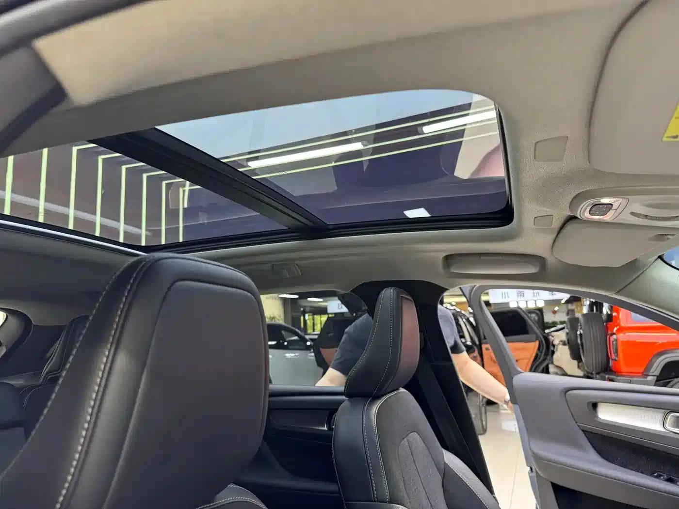 Volvo XC40 2020 T3 Smart Fashion Edition — миниатюра 20