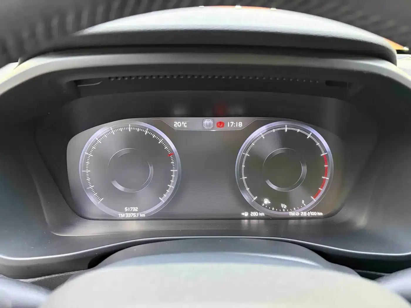 Volvo XC40 2020 T3 Smart Fashion Edition — миниатюра 14