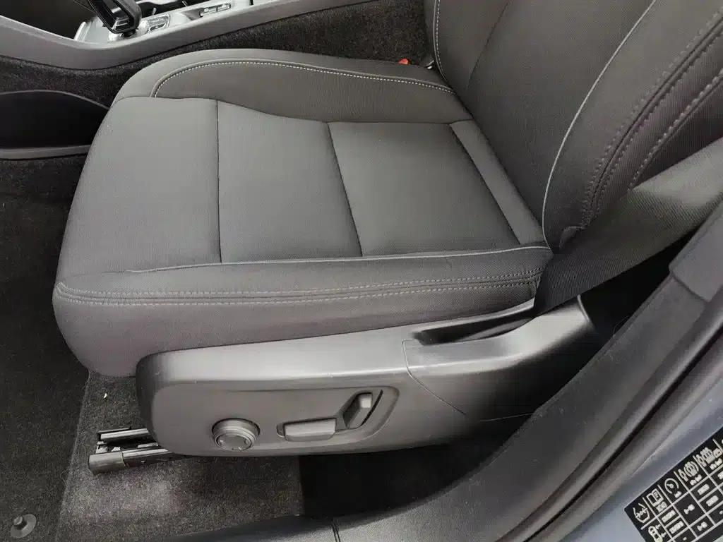 2022 Volvo XC40 T4 AWD Smart Fashion Edition — миниатюра 20