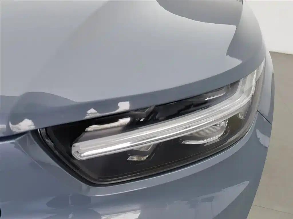 2022 Volvo XC40 T4 AWD Smart Fashion Edition — миниатюра 7