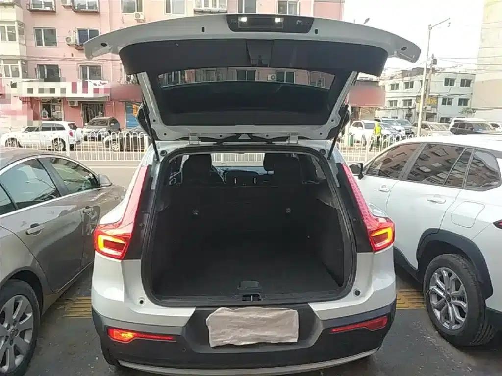 Volvo XC40 2020 T3 Smart Fashion Edition — миниатюра 19