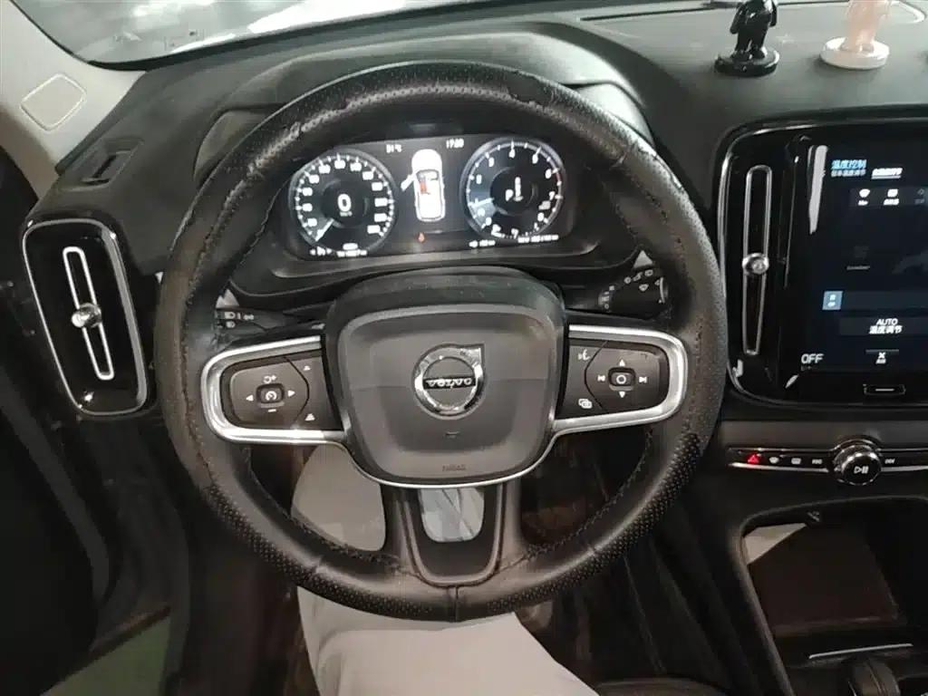 Volvo XC40 2020 T3 Smart Fashion Edition — миниатюра 11