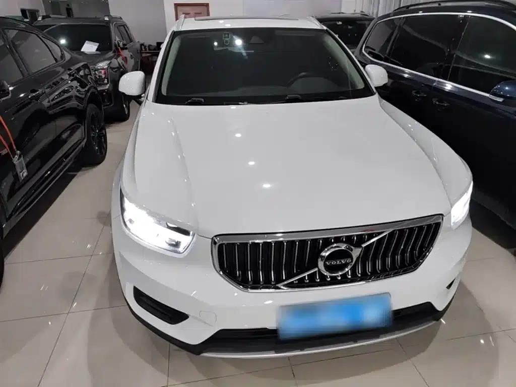 Volvo XC40 2020 T3 Smart Fashion Edition — миниатюра 3