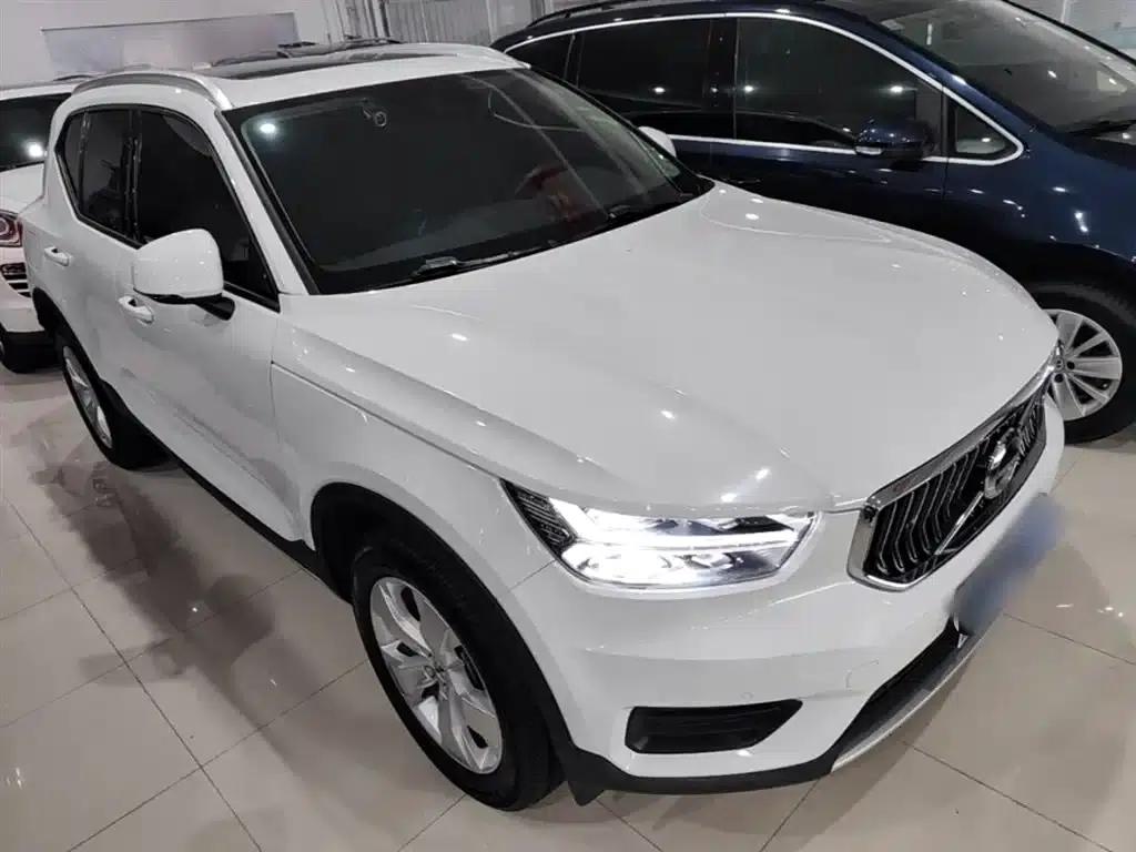 Volvo XC40 2020 T3 Smart Fashion Edition — миниатюра 4