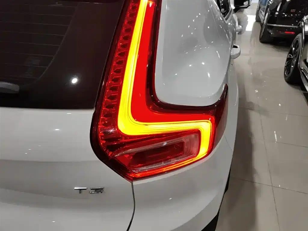 Volvo XC40 2020 T3 Smart Fashion Edition — миниатюра 8
