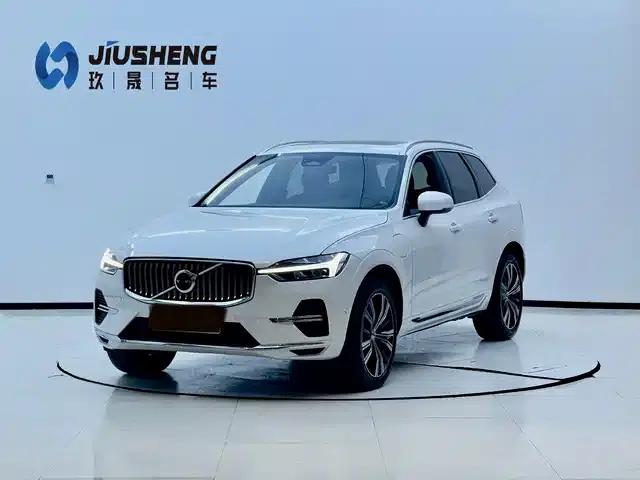 2022 Volvo XC60 Plug-in Hybrid T8 Plug-in Hybrid AWD Inscription Luxury Edition