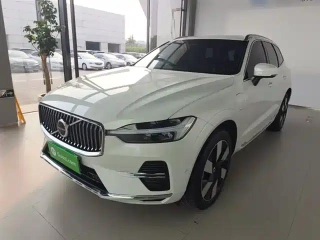 2024 Volvo XC60 Plug-in Hybrid T8 Plug-in Hybrid Long Range AWD Inscription Luxury Edition
