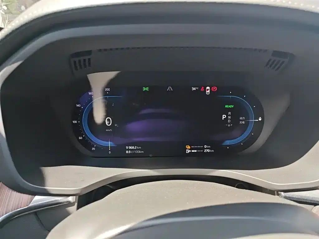 2024 Volvo XC60 Plug-in Hybrid T8 Plug-in Hybrid Long Range AWD Inscription Luxury Edition — миниатюра 8