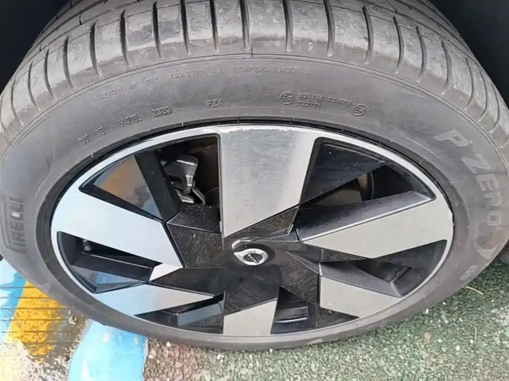 2024 Volvo XC60 Plug-in Hybrid T8 Plug-in Hybrid Long Range AWD Inscription Luxury Edition — миниатюра 23
